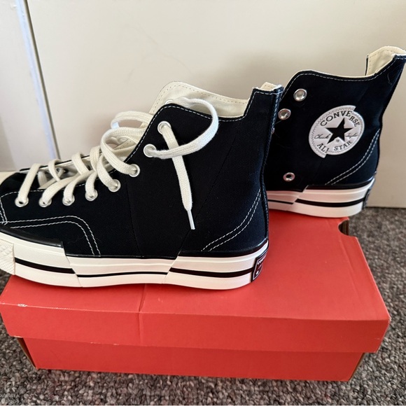 Converse Black and White High-Top Sneakers - Picture 2 of 3